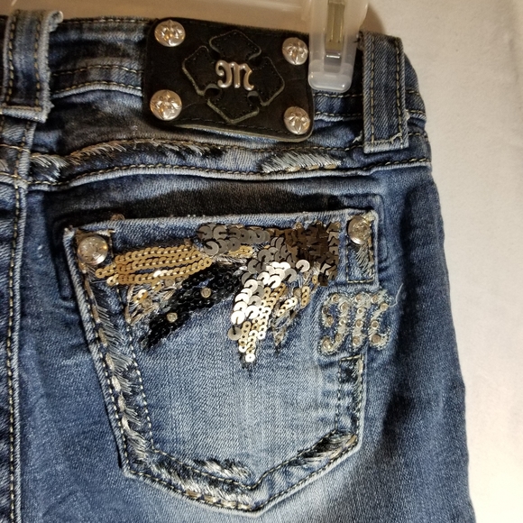 Jeans - Picture 3 of 4